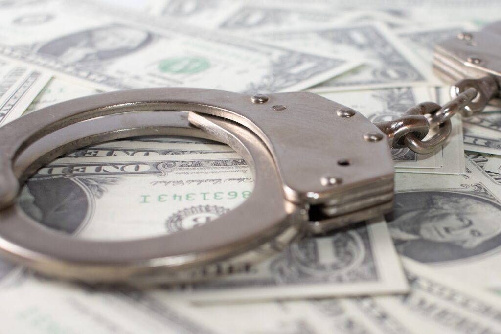 UAE Central Bank Fines Foreign Banks for AML Breaches