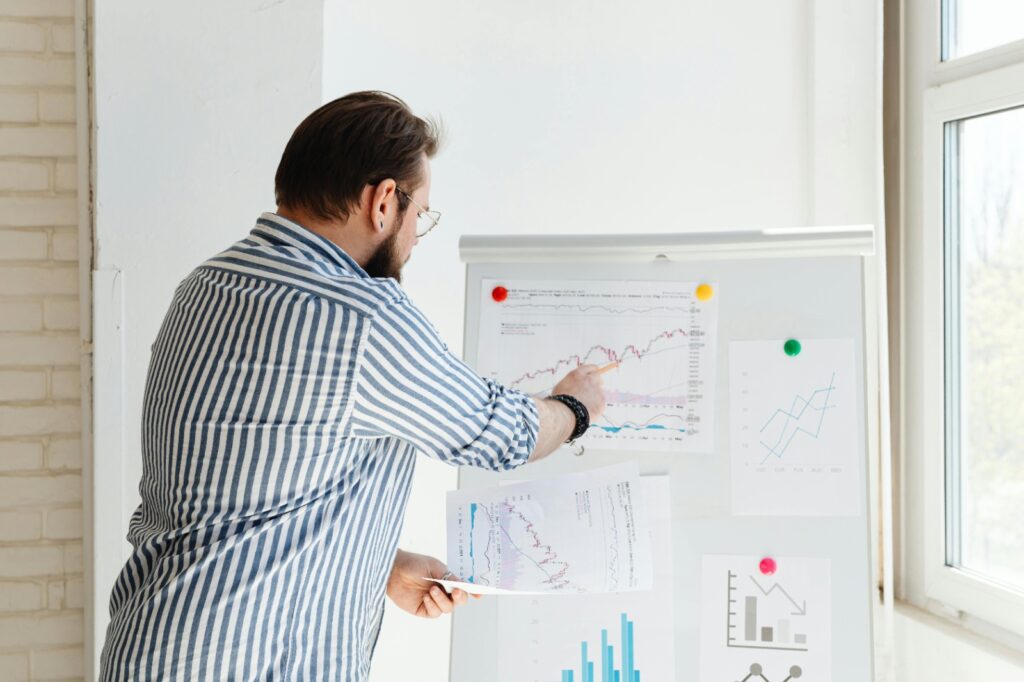 How Business Consultants Accelerate Startup Growth in the UAE