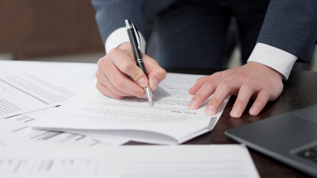 Effortless Accounting for DMCC Logistics and Trading Firms