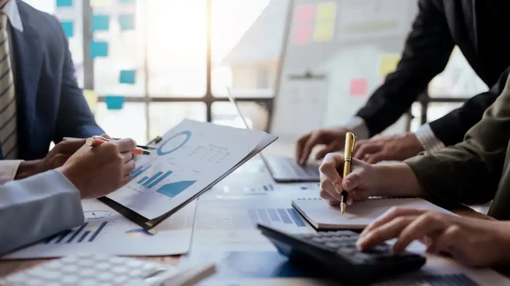 Emirates NBD Business Account: Deposit, Balance, Pros & Cons