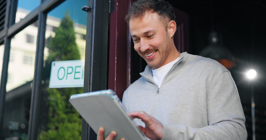 Launch a Thriving Restaurant in Dubai