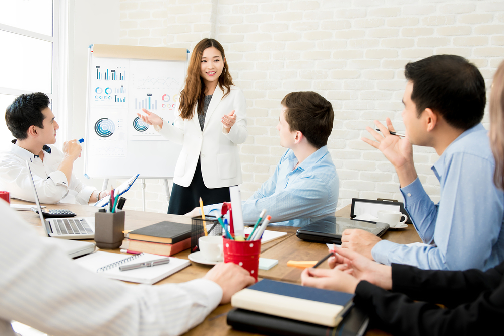 How to Open a Corporate Bank Account in UAE for Foreign Investors